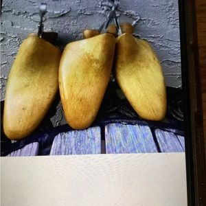 ANTIQUE ENGLISH SHOE FORMS